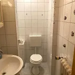 Zimmervermietung Loesken Pansiyon Duisburg